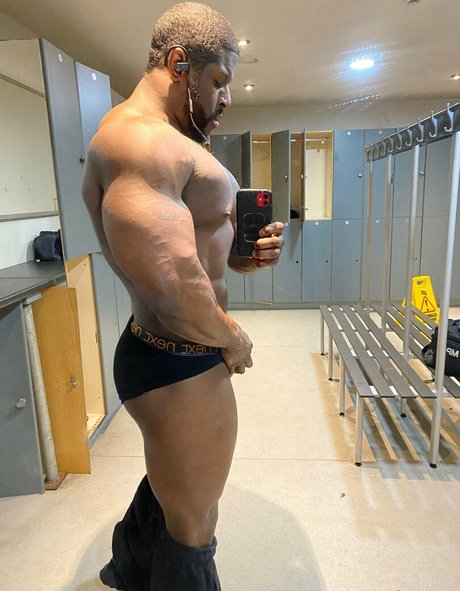 pleasure12368 star du porno gratuite photo