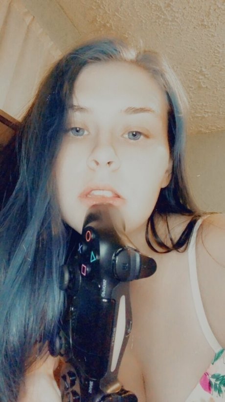 nessajade actrice pornographique img