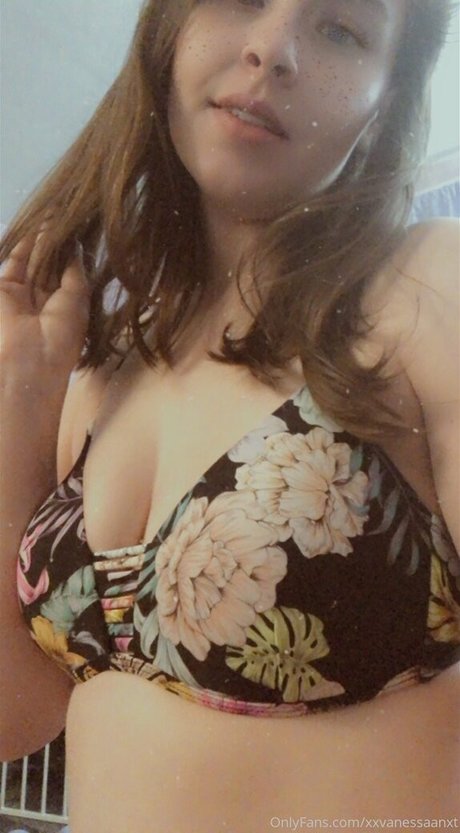 50 ans seulementfans nu chaud archive