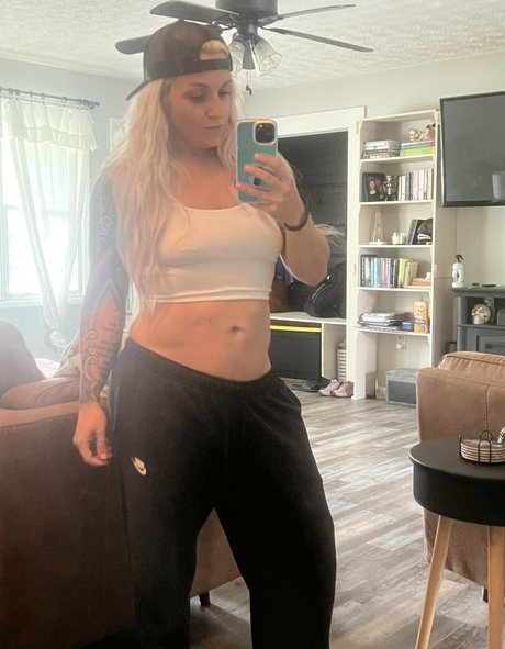 smalltown spice xxx actrice de sexe image