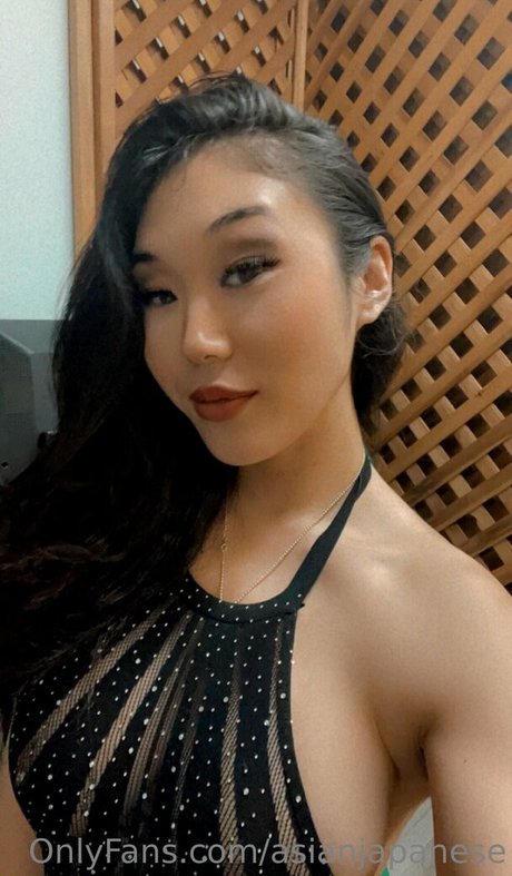 asianjapanese modèle chaud photo