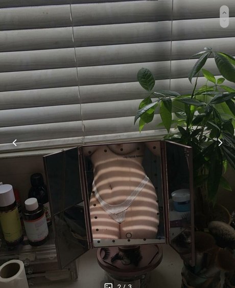 Valentine Thao star du porno xxx des photos