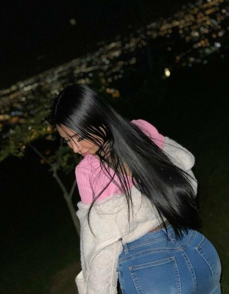 therealdayaannaa étoile de l'art galerie