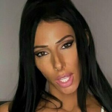 ébène sexy onlyfans xxx archive