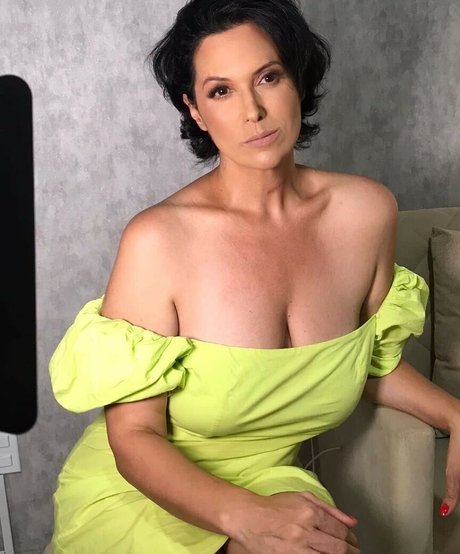 Ileuza Elias actrice pornographique collection