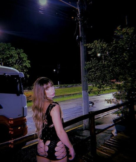 Lavinia Britto modèle meilleur archive