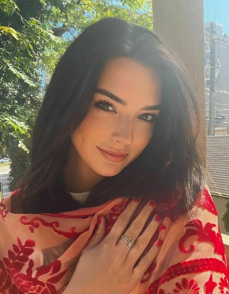 lyricsbylyla modèle joli collection