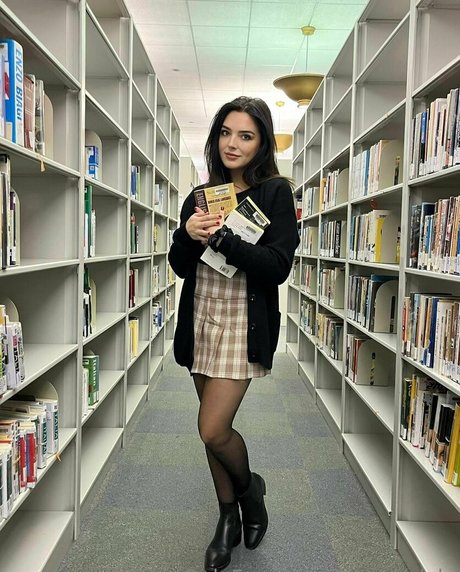 lyricsbylyla star du porno érotique galeries