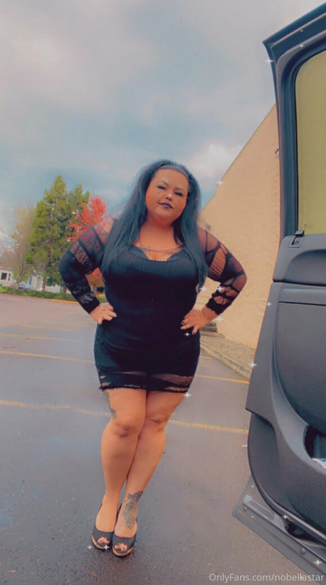 nobellastar étoile nue des photos