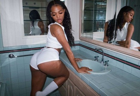 Quenlin Blackwell sexe star galerie