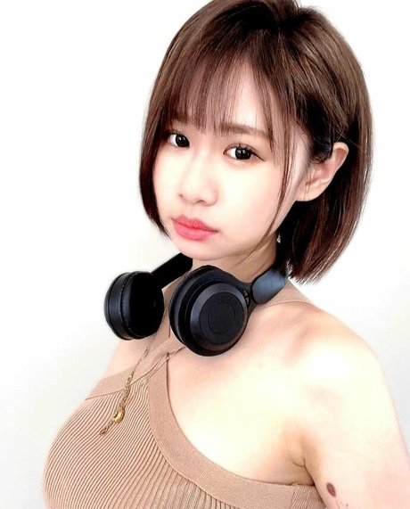 Rurusama9 star du porno de haute qualité image