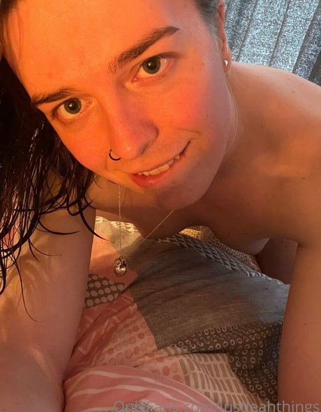 justleahthings actrice porno image