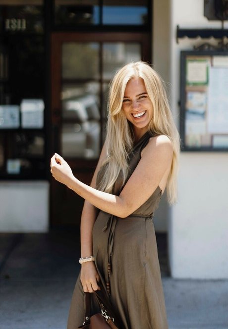 Eva Vlaardingerbroek nus étoiles collection