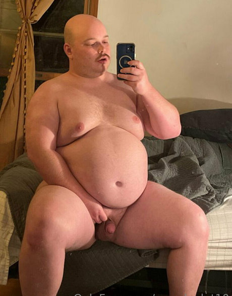 déshabillage onlyfans assez haute qualité photo