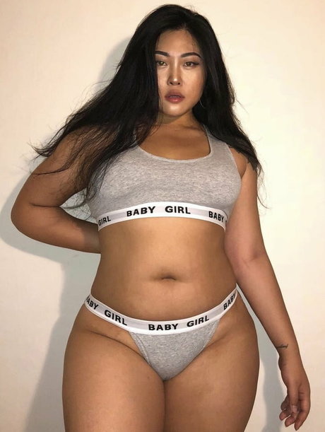 Jin Baek star pornographique archive