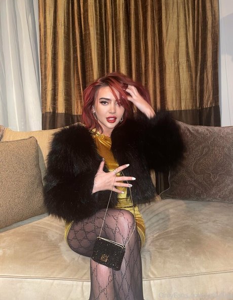 onlyfina belle actrice image