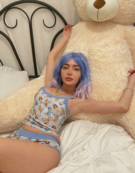 onlyfina modèle exclusif images