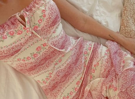 onlyfina sexe star photo