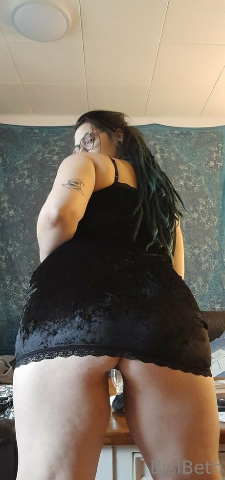 bisibeth modèle sympa des photos