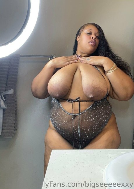 baise de cul uniquementfans nu sexy photos