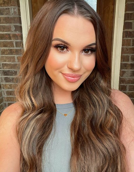 Abbie nb star érotique img