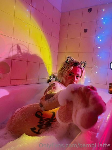 bambi latte actrice xxx archive