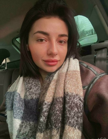 Yummy Nut meilleure actrice galerie