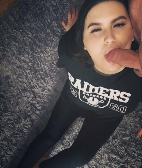chatte chauve onlyfans pornographique xxx image