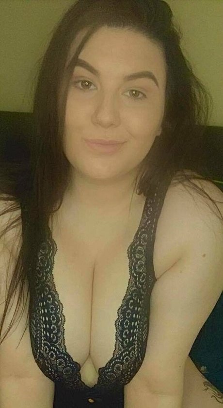 Athina actrice exclusive photos