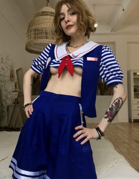 tétons percés onlyfans sexe pornographique archive