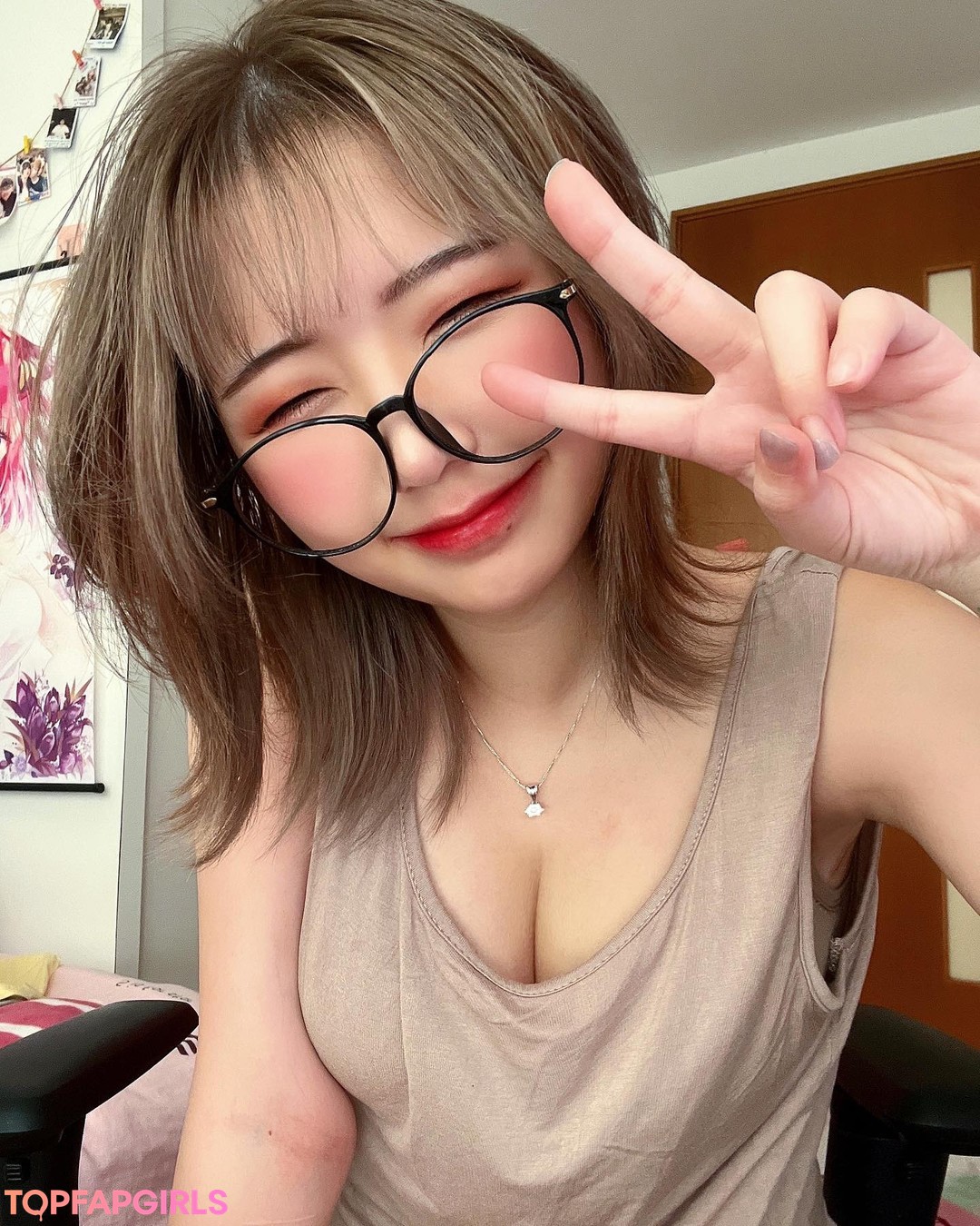 chatte nue onlyfans joli des photos