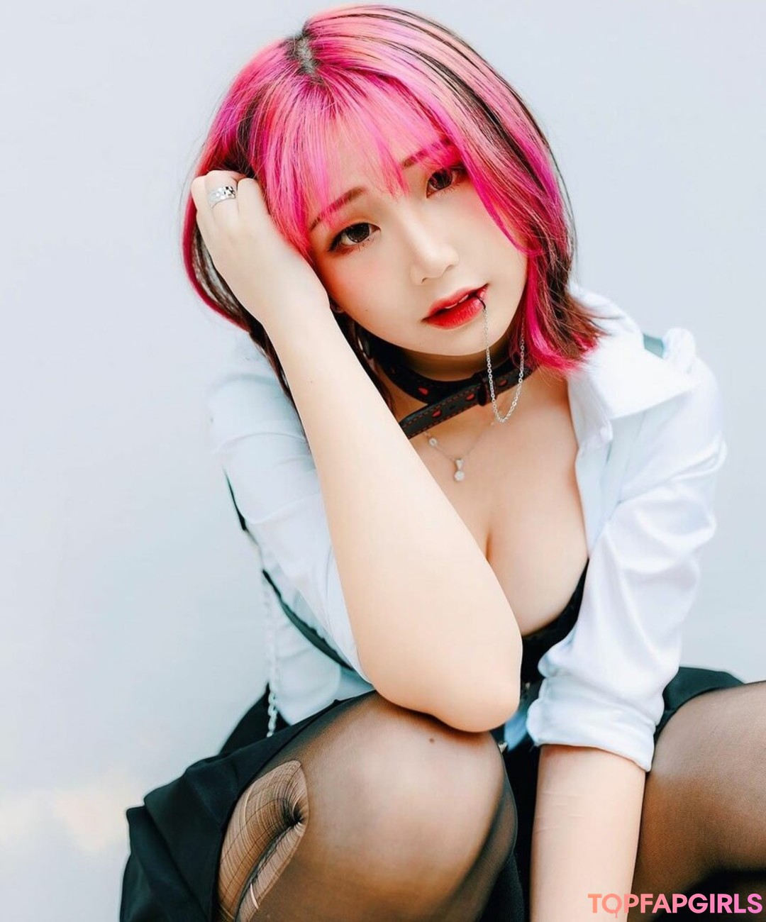 maman asiatique onlyfans plutôt sexy galeries