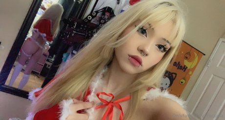 Dracuina mannequin archive