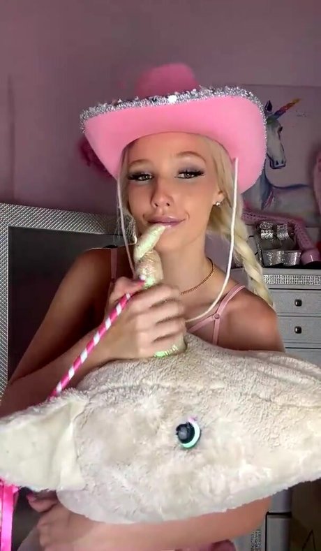 Linsey99 star érotique archive