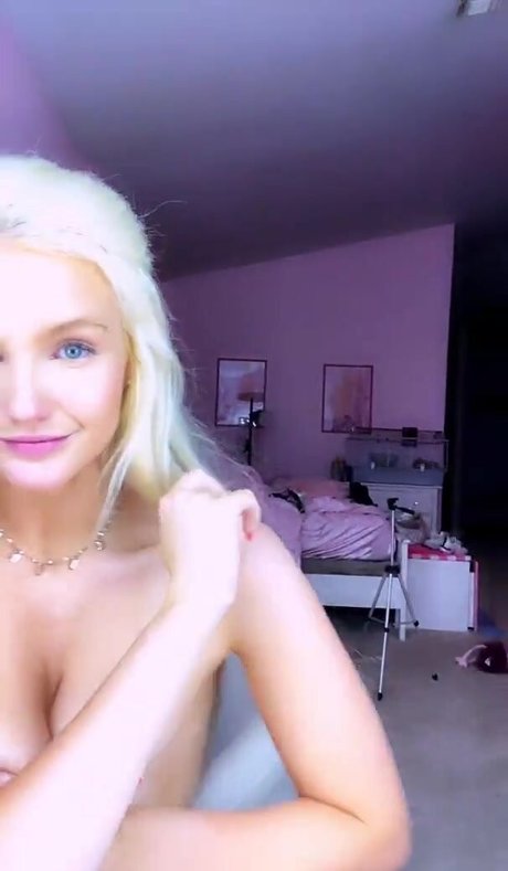 Linsey99 modèle chaud image