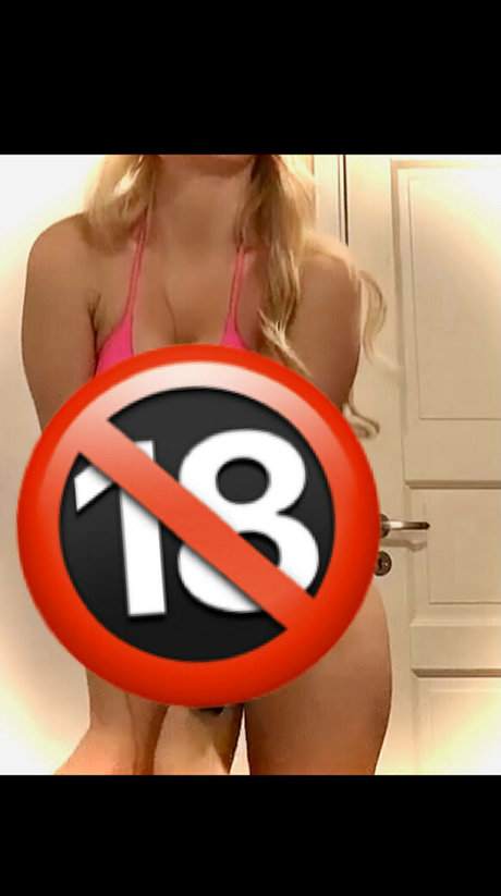 kazy morizon modèle érotique images