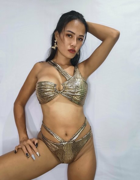 Yourgoldfish modèle sympa photo