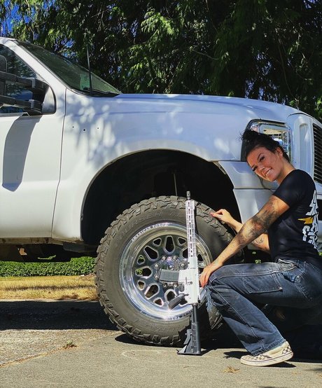 wtkhxrated modèle pornographique photo