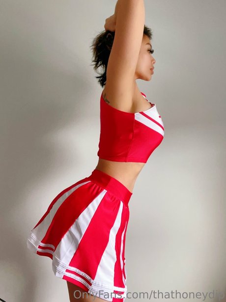 That Honey Dip art star du porno galeries