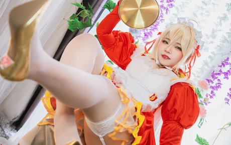 Yurihime star pornographique img