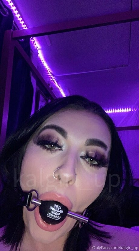Kalgirl up haut modèle galeries