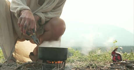 Under The Pines modèle artistique photos