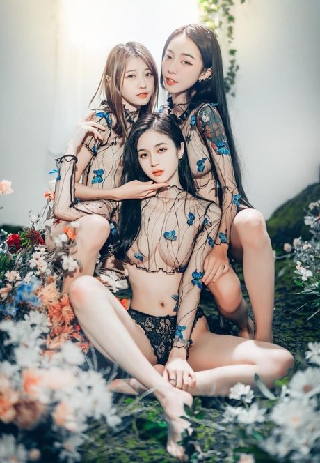 angel 86321 étoile xxx galerie