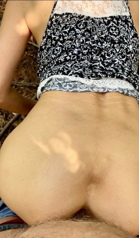 Cocoscorpio xxx étoile photos