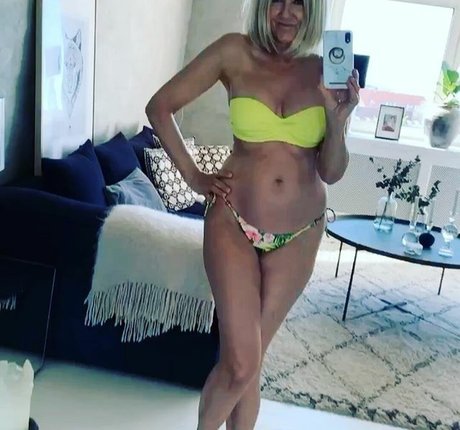 chatte dégoulinante et humide onlyfans sexy sympa galerie