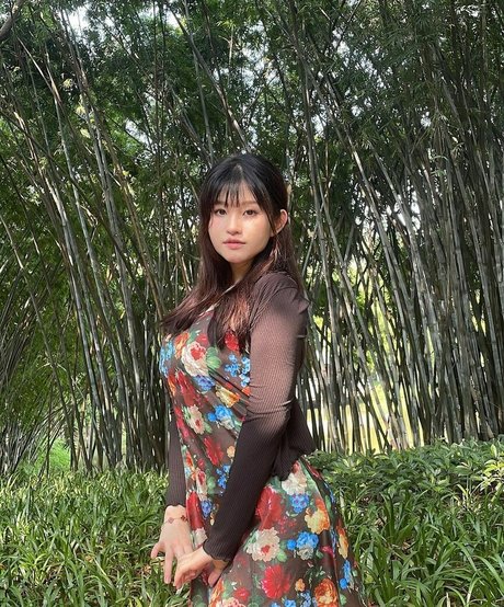 ZhouYiQin star du porno parfaite photos