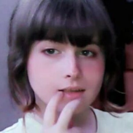 raccoonwaifuwu modèle sexy des photos