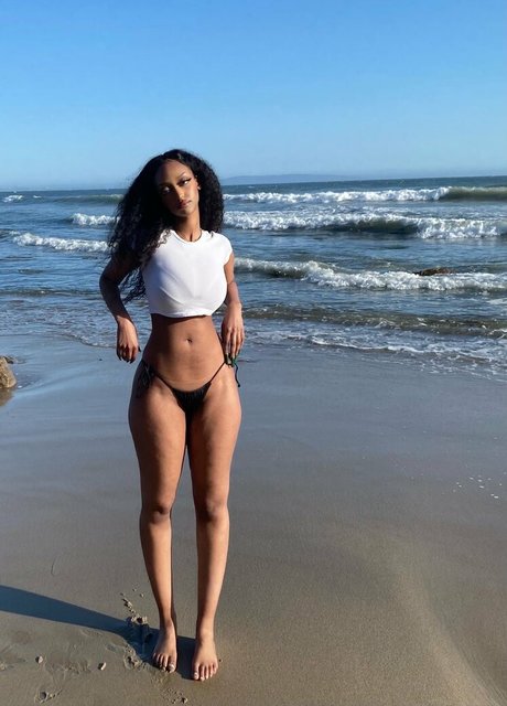 Solaya Ismail actrice libre images