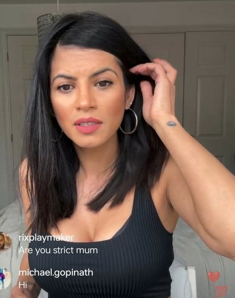 Sureet Kular jolie actrice des photos