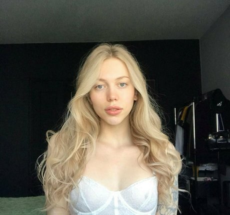 yammy bunny modèle parfait des photos